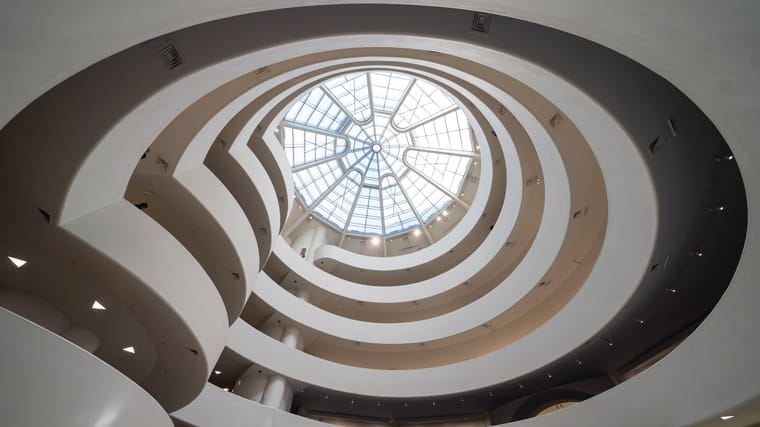 9dd76058-b003-49c5-acc2-18ae0057ddcc-architecture-srgm-interior-rotunda-frank-lloyd-wright-2480927139.jpg